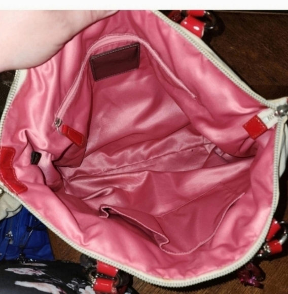 DEADSTOCK RARE COACH Poppy VALENTINES DAY HEART TOTE LIMITED EDITION - Picture 14 of 15